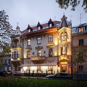 Otel Chopin, Lviv